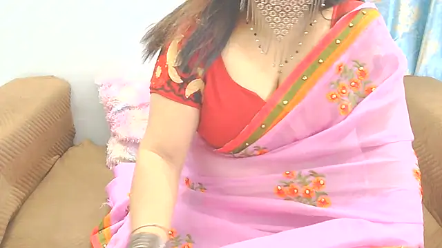 Snapshot of sheetaldave chatting on July 17, 6:35 pm sheetaldave online show from July 17, 6:35 pm
