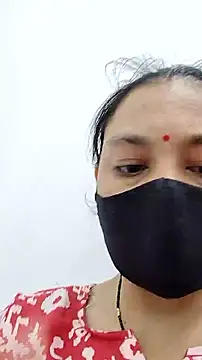 Snapshot of Aaradhya chatting on May 15, 1:12 am Aaradhya online show from May 15, 1:12 am