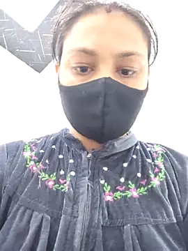 Snapshot of Aaradhya chatting on June 17, 1:19 am Aaradhya online show from June 17, 1:19 am