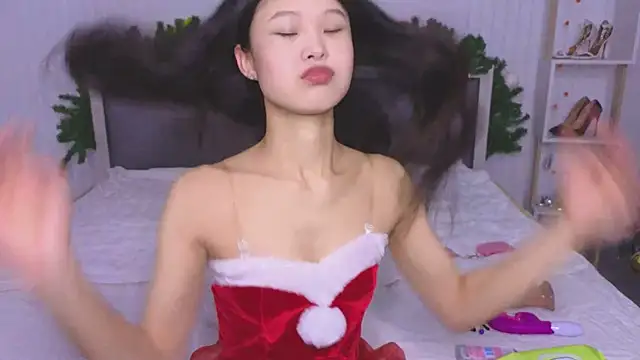 Tina Kim  online show from December 24, 4:33 am