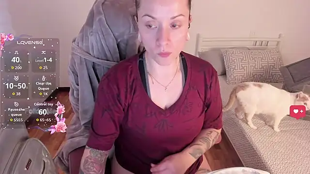 Snapshot of Domina_Deivis chatting on November 19, 1:33 pm Domina Deivis online show from November 19, 1:33 pm