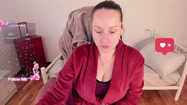 Snapshot of Domina_Deivis chatting on December 18, 12:55 pm Domina Deivis online show from December 18, 12:55 pm