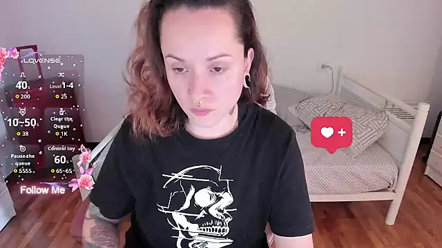 Snapshot of Domina_Deivis chatting on January 7, 12:29 pm Domina Deivis online show from January 7, 12:29 pm