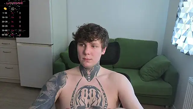 Snapshot of Lechery_boy chatting on July 2, 12:11 pm Lechery boy online show from July 2, 12:11 pm
