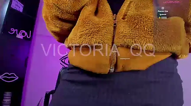 victoria qq online show from December 1, 4:29 pm