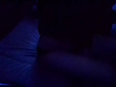 Snapshot of Bigheadxxx1 chatting on March 21, 11:30 pm Bigheadxxx1 online show from March 21, 11:30 pm