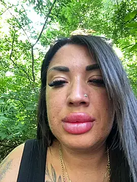 RuslanaXX online show from June 21, 5:43 am