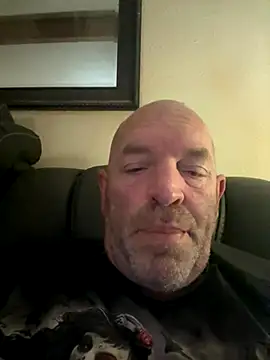 Snapshot of TXCowboy420 chatting on October 15, 5:46 pm TXCowboy420 online show from October 15, 5:46 pm