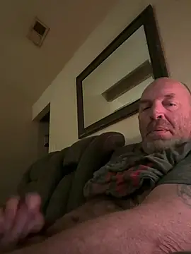 Snapshot of TXCowboy420 chatting on April 19, 8:55 pm TXCowboy420 online show from April 19, 8:55 pm