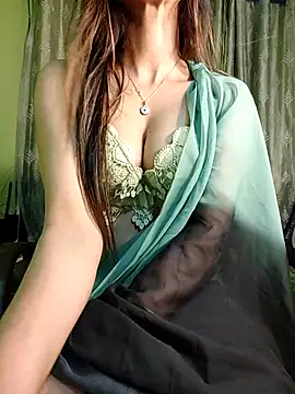 Snapshot of seductivegirl55 chatting on May 6, 6:02 pm seductivegirl55 online show from May 6, 6:02 pm
