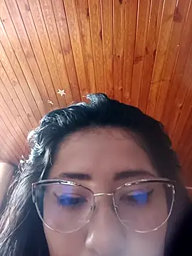 Snapshot of Becka_Linares chatting on May 7, 6:57 pm Becka Linares online show from May 7, 6:57 pm
