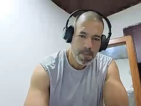 Snapshot of jackbigcock11 chatting on June 3, 2:33 pm jackbigcock11 online show from June 3, 2:33 pm