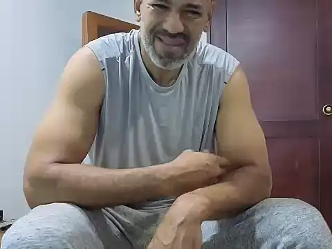 Snapshot of jackbigcock11 chatting on June 4, 12:11 pm jackbigcock11 online show from June 4, 12:11 pm