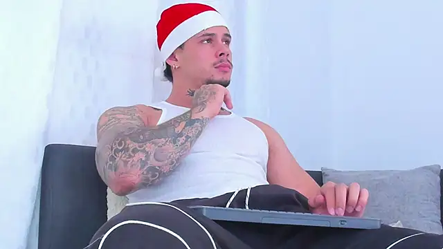 NoahhBrown online show from December 20, 10:50 pm