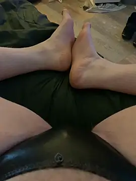 footsy35 online show from July 25, 5:27 am