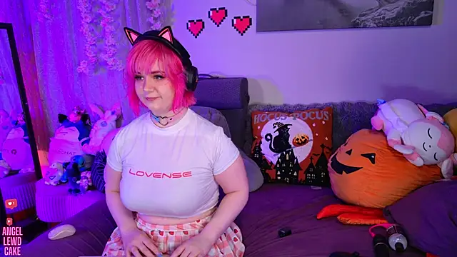 Angel-Lewd-Cake online show from May 7, 12:27 am