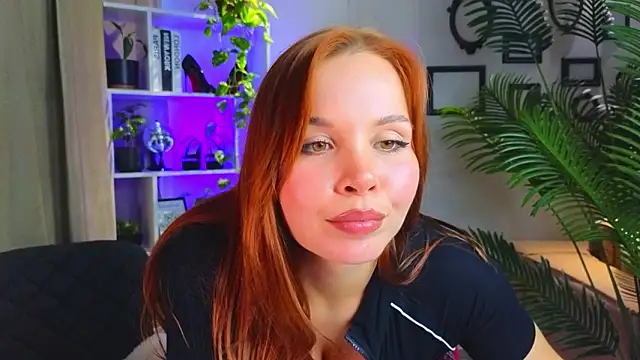 Snapshot of Lina-hill chatting on January 17, 1:05 pm Lina-hill online show from January 17, 1:05 pm