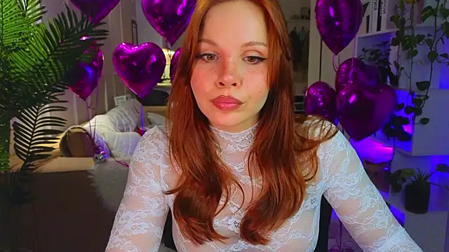 Snapshot of Lina-hill chatting on February 13, 2:13 pm Lina-hill online show from February 13, 2:13 pm