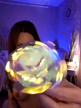Luna Kitanna online show from May 9, 1:55 am