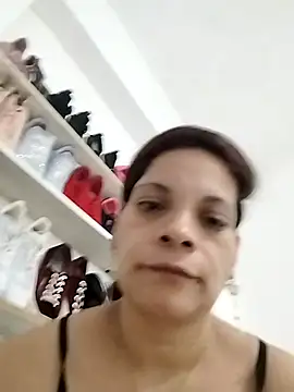 Snapshot of EscortRegina3535 chatting on December 20, 11:06 am EscortRegina3535 online show from December 20, 11:06 am