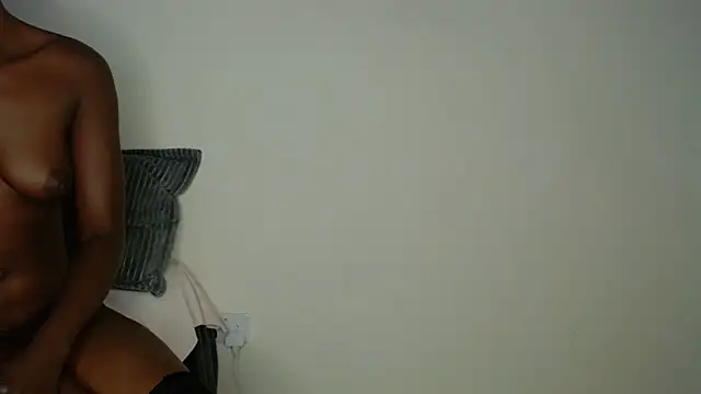 Perqueen online show from March 19, 8:11 pm