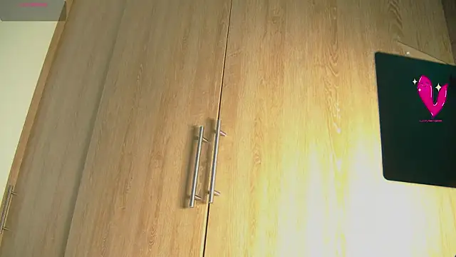 aidaadams online show from October 29, 11:34 am