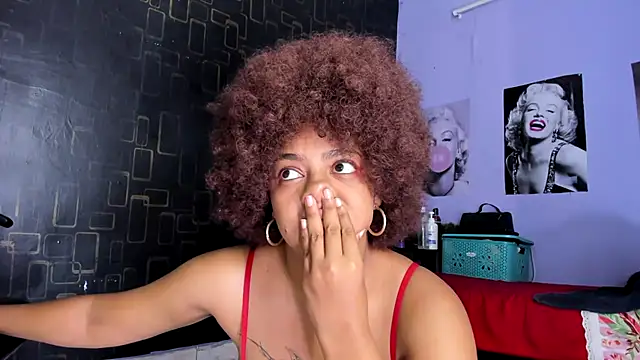 Alika01 online show from February 14, 8:05 pm