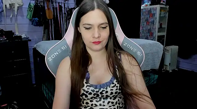 Snapshot of Stroynyash chatting on February 1, 9:00 am Stroynyash online show from February 1, 9:00 am