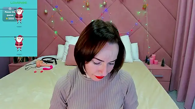 Jaqueline Richardson online show from December 24, 9:06 am