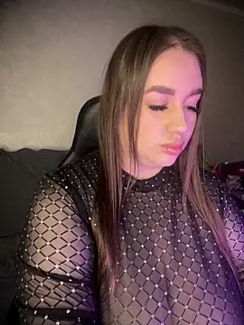 Snapshot of GabiBoobs chatting on March 9, 7:07 pm GabiBoobs online show from March 9, 7:07 pm