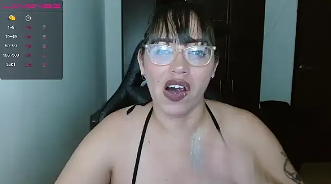 natashasmithe online show from January 7, 10:19 pm