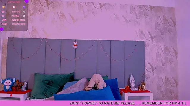 JulianaMiller online show from December 13, 5:16 am