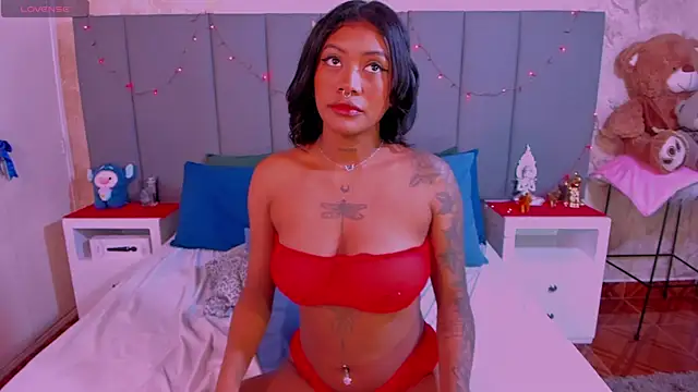 JulianaMiller online show from December 25, 3:29 am