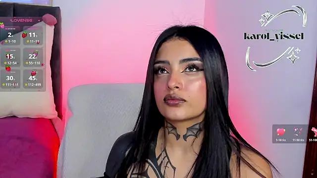 Hinataw33d01 online show from May 4, 11:01 pm