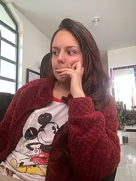 Snapshot of Scarletleon77 chatting on July 29, 4:27 pm Scarletleon77 online show from July 29, 4:27 pm