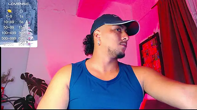 Snapshot of yosoy_enzo2020 chatting on December 24, 3:05 am yosoy enzo2020 online show from December 24, 3:05 am