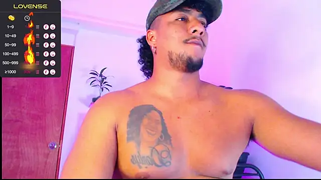 Snapshot of yosoy_enzo2020 chatting on January 5, 7:28 am yosoy enzo2020 online show from January 5, 7:28 am