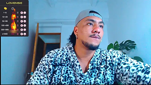 Snapshot of yosoy_enzo2020 chatting on January 16, 3:23 am yosoy enzo2020 online show from January 16, 3:23 am