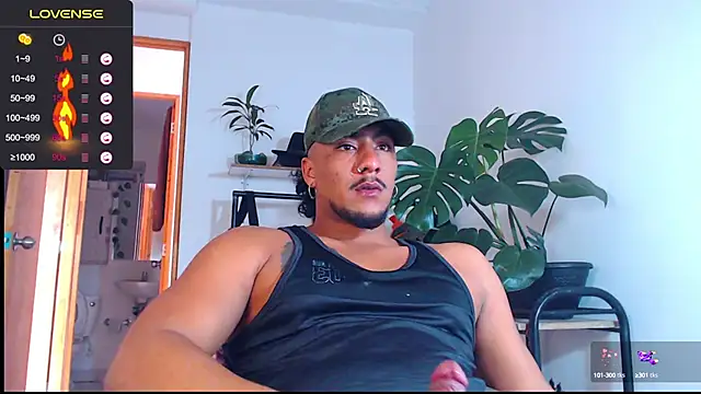 Snapshot of yosoy_enzo2020 chatting on January 17, 6:23 pm yosoy enzo2020 online show from January 17, 6:23 pm