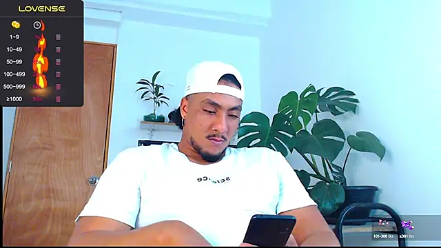 Snapshot of yosoy_enzo2020 chatting on January 20, 3:04 am yosoy enzo2020 online show from January 20, 3:04 am