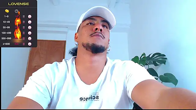 Snapshot of yosoy_enzo2020 chatting on January 20, 6:21 am yosoy enzo2020 online show from January 20, 6:21 am