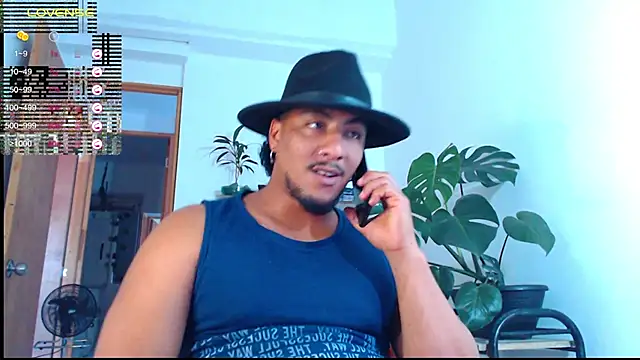 Snapshot of yosoy_enzo2020 chatting on January 21, 9:36 pm yosoy enzo2020 online show from January 21, 9:36 pm