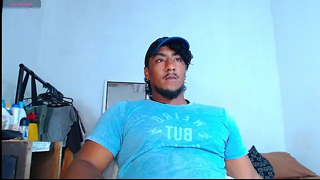 Snapshot of yosoy_enzo2020 chatting on March 8, 9:40 pm yosoy enzo2020 online show from March 8, 9:40 pm