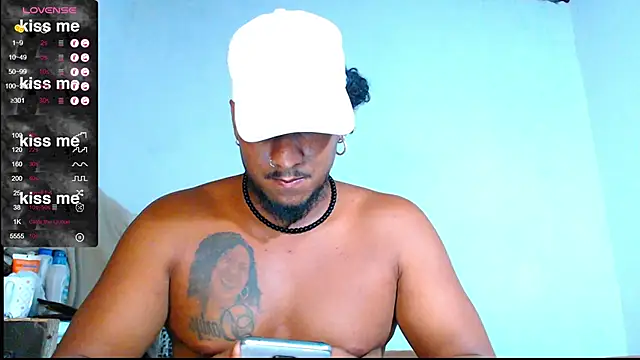 Snapshot of yosoy_enzo2020 chatting on March 11, 12:33 am yosoy enzo2020 online show from March 11, 12:33 am