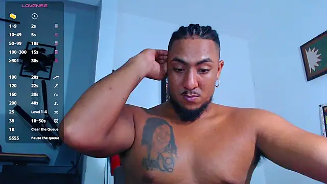 Snapshot of yosoy_enzo2020 chatting on October 25, 1:35 am yosoy enzo2020 online show from October 25, 1:35 am