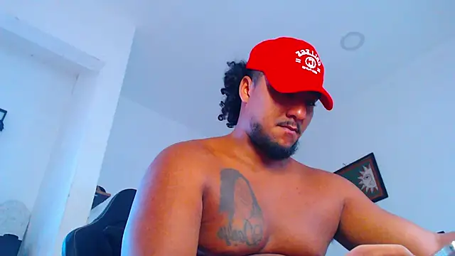 yosoy enzo2020 online show from February 15, 12:25 pm