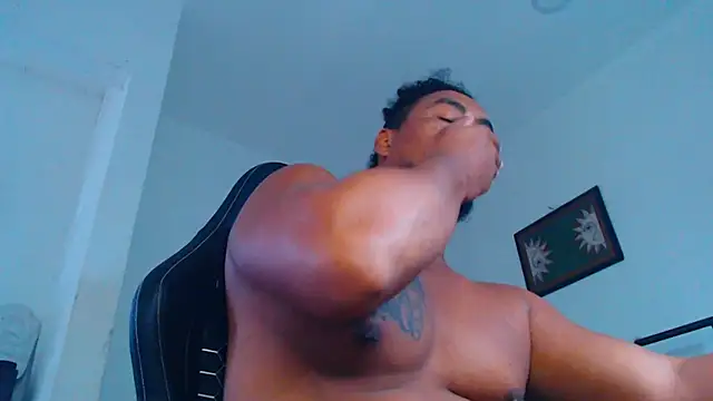 yosoy enzo2020 online show from February 16, 1:29 pm