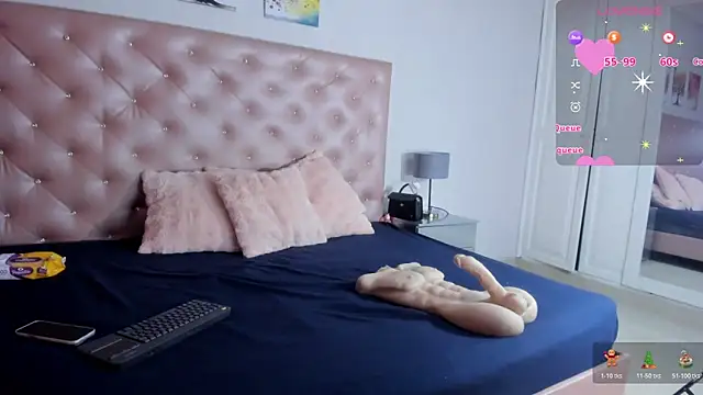 paulinasaeEnz online show from February 10, 1:26 pm