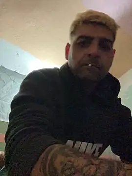 Bananadjo90 online show from December 15, 6:56 pm