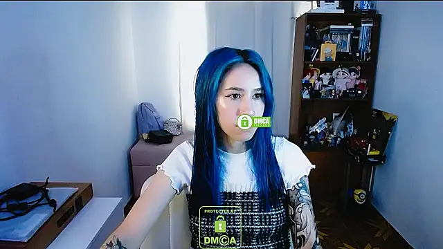 dakota senju online show from December 8, 3:45 pm